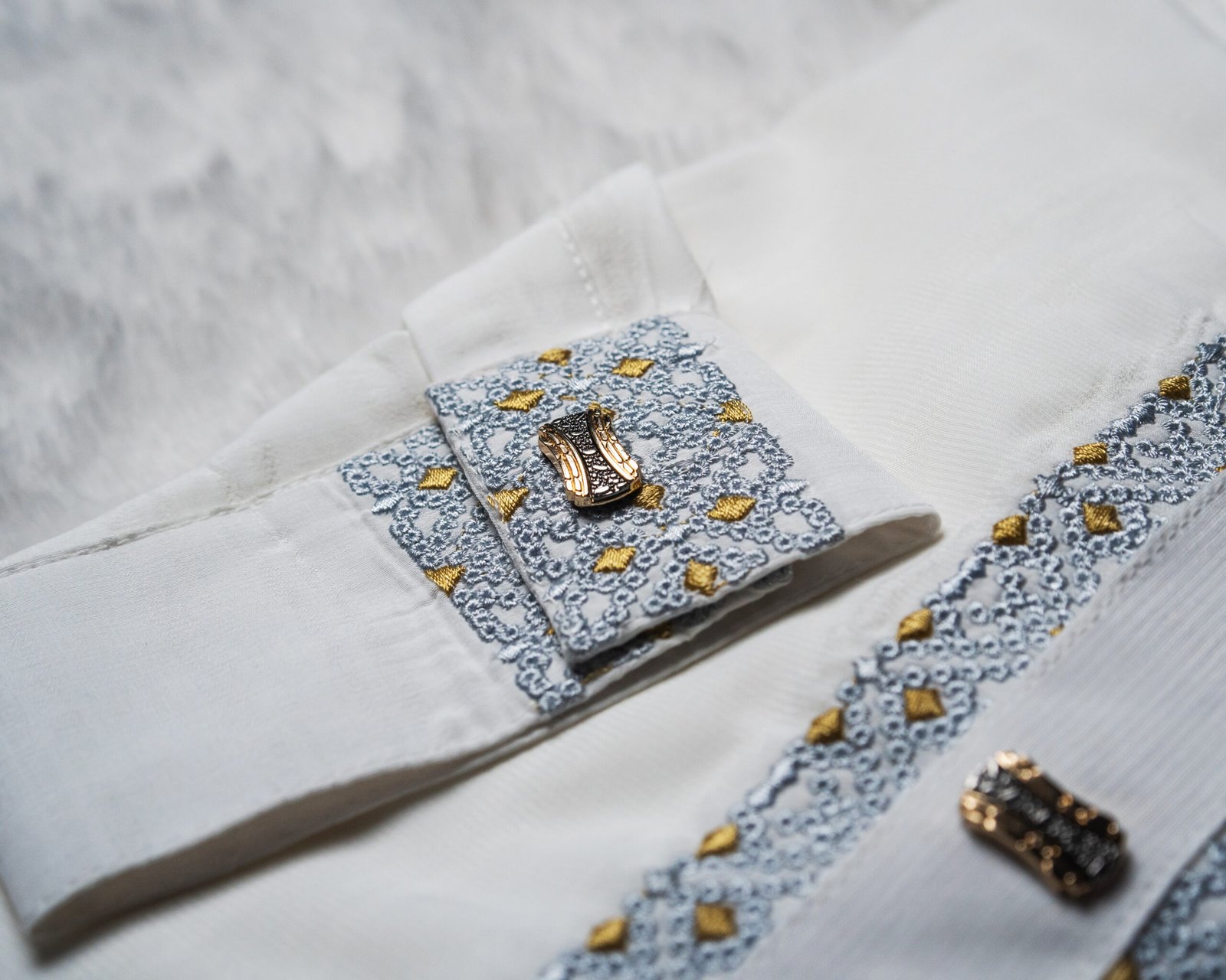 Indian Cherry Gold - Image 2